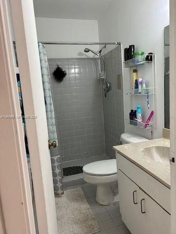 11301 SW 200th St 109-A, Miami, FL 33157