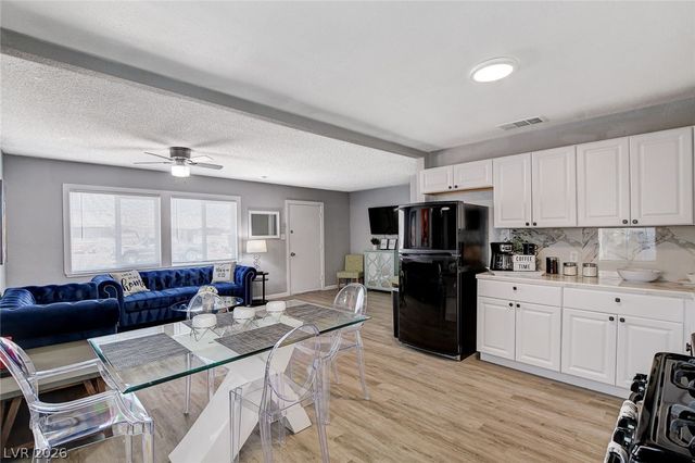 4619 Garden Place, Las Vegas, NV 89107