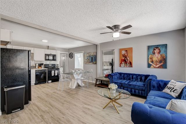 4619 Garden Place, Las Vegas, NV 89107