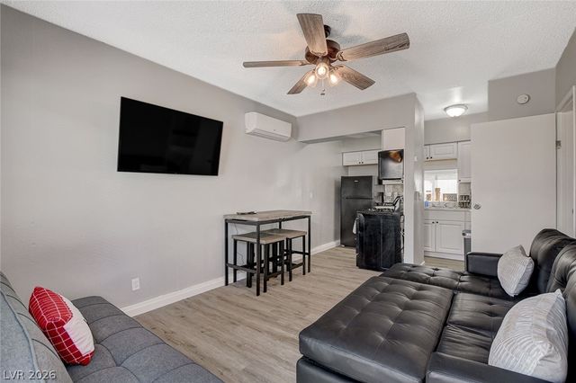 4619 Garden Place, Las Vegas, NV 89107