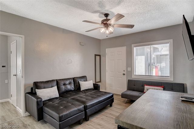 4619 Garden Place, Las Vegas, NV 89107