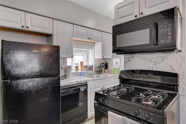 4619 Garden Place, Las Vegas, NV 89107