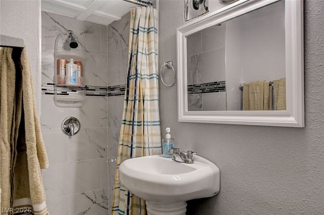 4619 Garden Place, Las Vegas, NV 89107