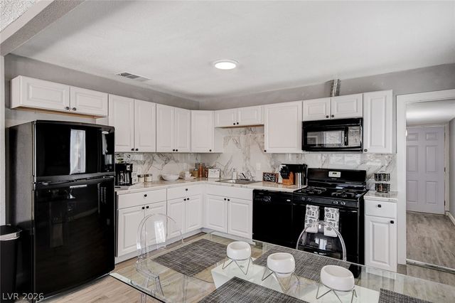 4619 Garden Place, Las Vegas, NV 89107