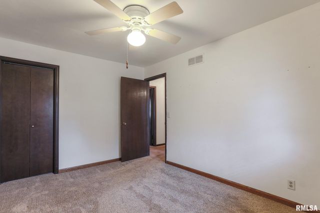 204 CYPRESS Street, Pekin, IL 61554