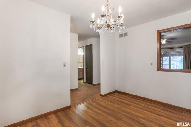 204 CYPRESS Street, Pekin, IL 61554