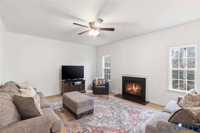 2225 Silver St, Aylett, VA 23009