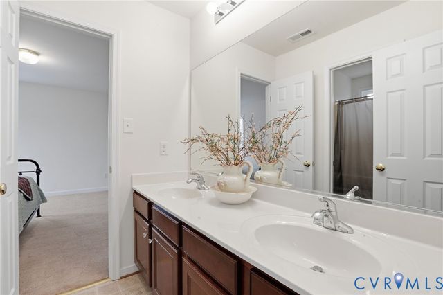 2225 Silver St, Aylett, VA 23009