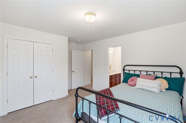 2225 Silver St, Aylett, VA 23009