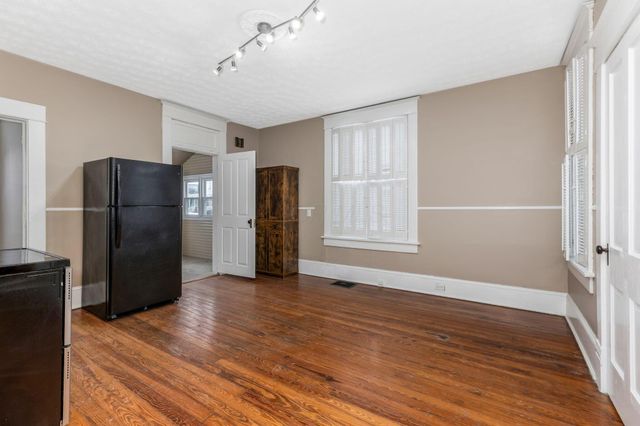 600 N High Street, Lancaster, OH 43130