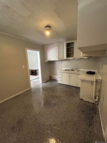 2711 Wyandotte, Baton Rouge, LA 70805