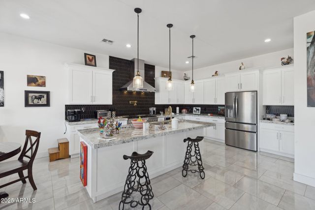 6786 W PALOMINO Way, Coolidge, AZ 85128