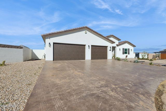 6786 W PALOMINO Way, Coolidge, AZ 85128