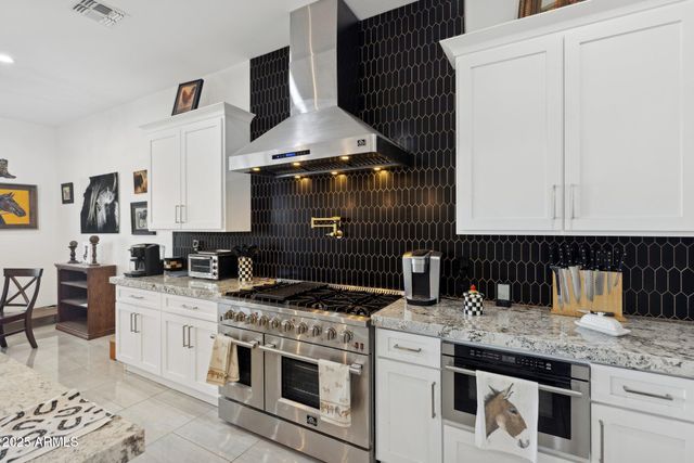 6786 W PALOMINO Way, Coolidge, AZ 85128