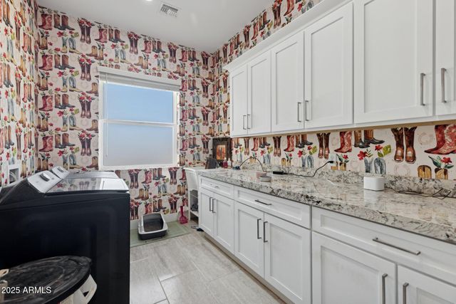 6786 W PALOMINO Way, Coolidge, AZ 85128