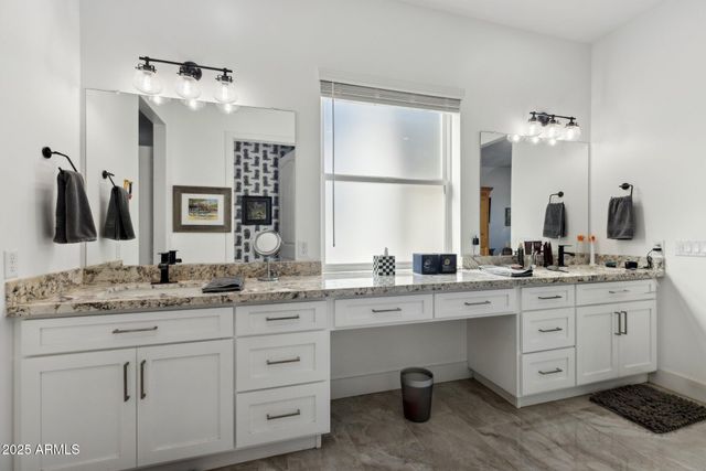 6786 W PALOMINO Way, Coolidge, AZ 85128