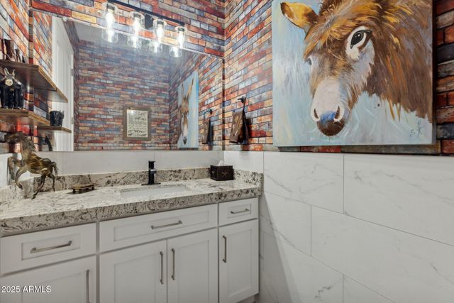 6786 W PALOMINO Way, Coolidge, AZ 85128