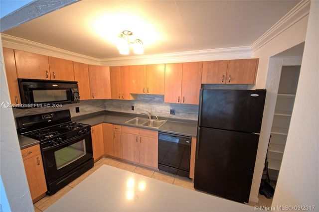 6900 N Kendall Drive A209, Pinecrest, FL 33156