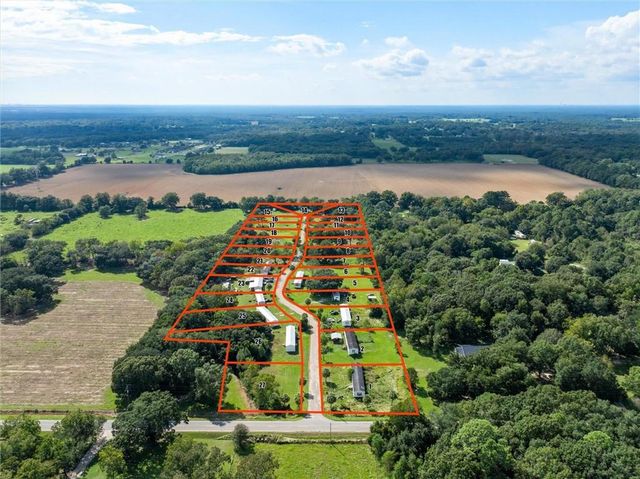 12086 Crystal Creek Drive, Grand Bay, AL 36541