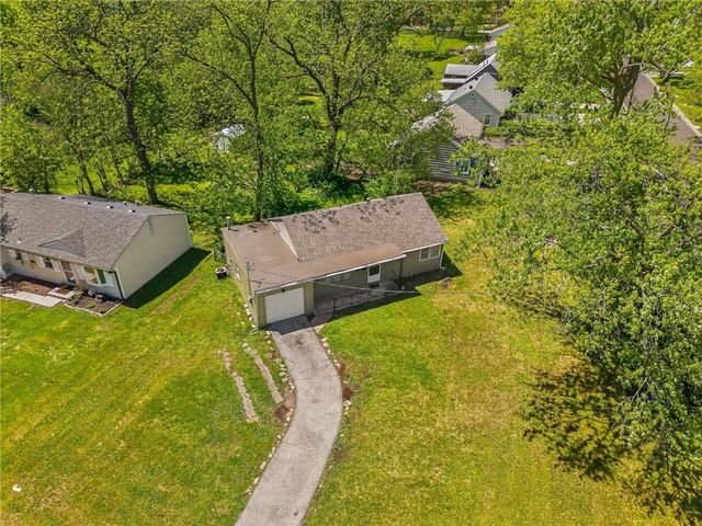7400 Lamar Avenue, Overland Park, KS 66204
