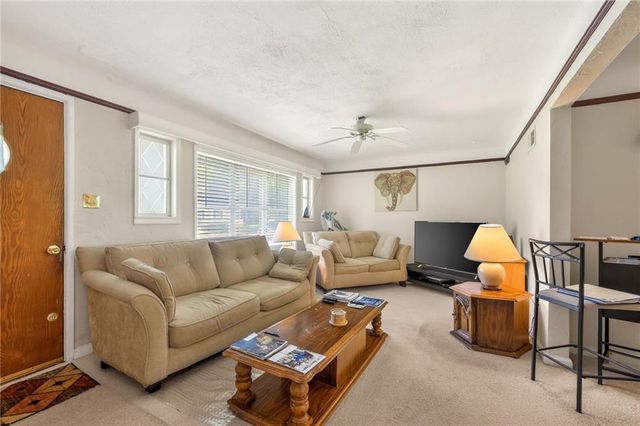 7400 Lamar Avenue, Overland Park, KS 66204