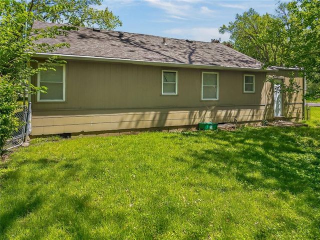 7400 Lamar Avenue, Overland Park, KS 66204