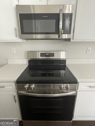 387 BROOKVIEW Drive, Riverdale, GA 30274