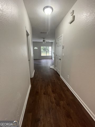 387 BROOKVIEW Drive, Riverdale, GA 30274