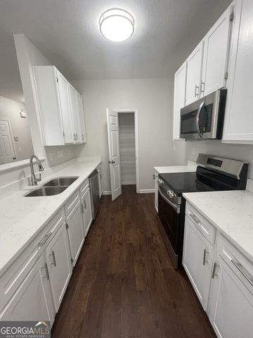 387 BROOKVIEW Drive, Riverdale, GA 30274