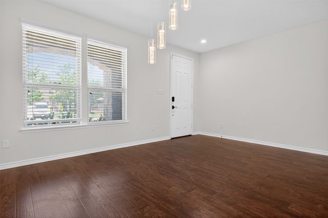 8728 Maple Ridge Trail, Fort Worth, TX 76244