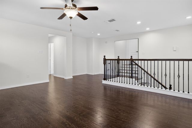8728 Maple Ridge Trail, Fort Worth, TX 76244