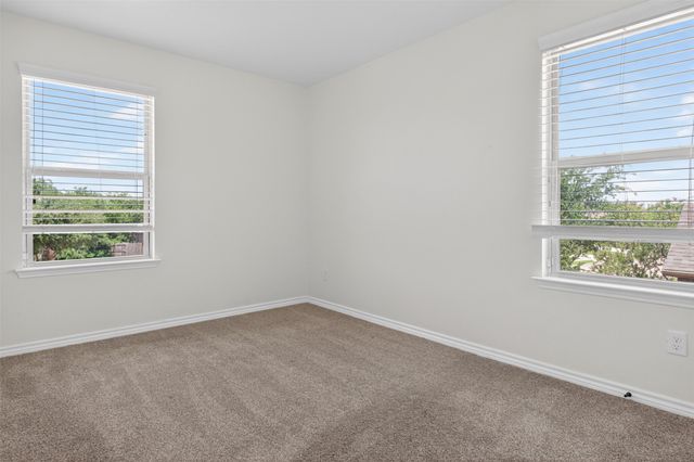 8728 Maple Ridge Trail, Fort Worth, TX 76244