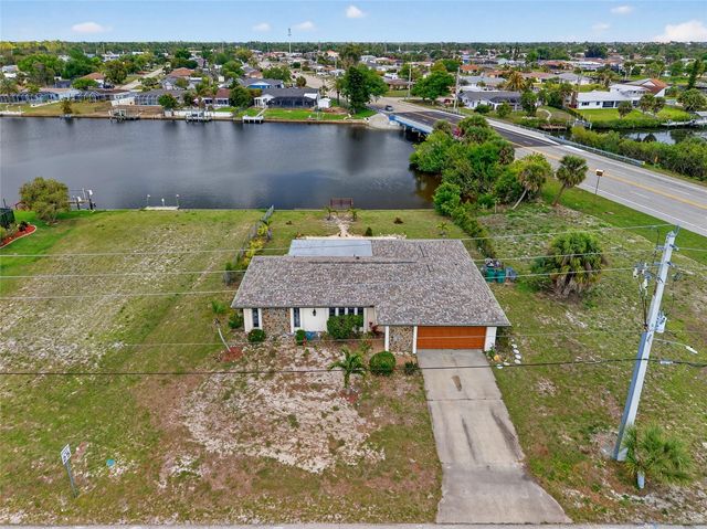 2484 BROAD RANCH DRIVE, Port Charlotte, FL 33948