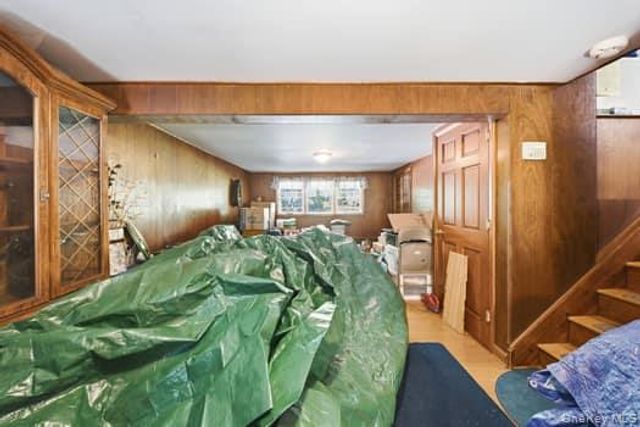24 Van Dam Road, Hyde Park, NY 12538
