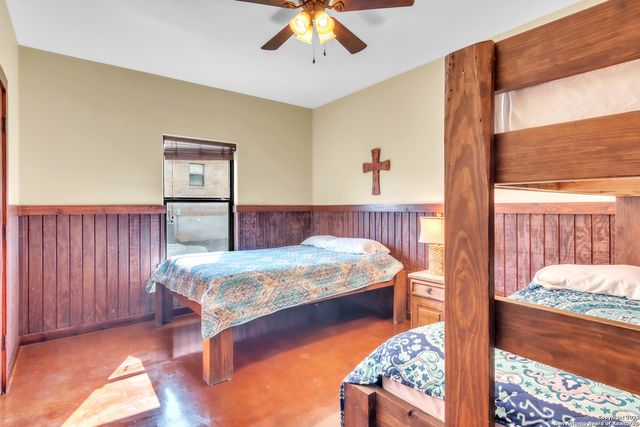 723 Tierra Linda, Concan, TX 78838