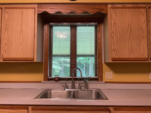3300 E Arnold Lake Road, Harrison, MI 48625