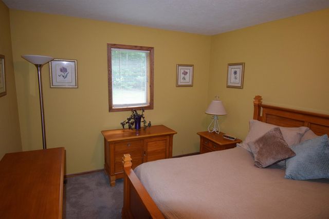 3300 E Arnold Lake Road, Harrison, MI 48625