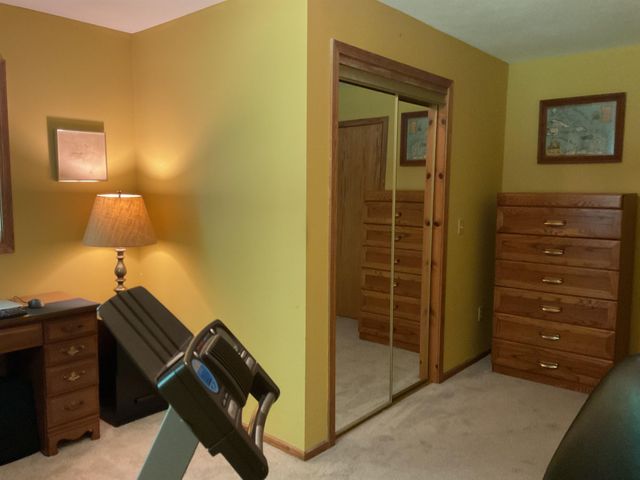 3300 E Arnold Lake Road, Harrison, MI 48625