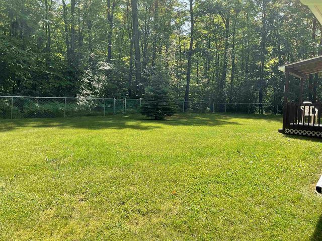 3300 E Arnold Lake Road, Harrison, MI 48625