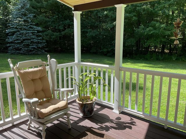 3300 E Arnold Lake Road, Harrison, MI 48625