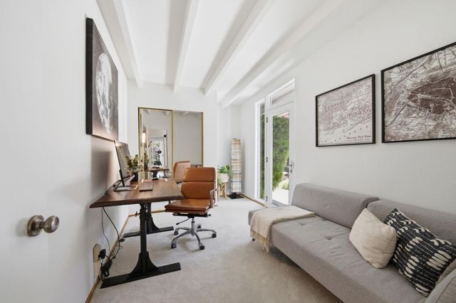 206 Thompson Avenue, Mountain View, CA 94043