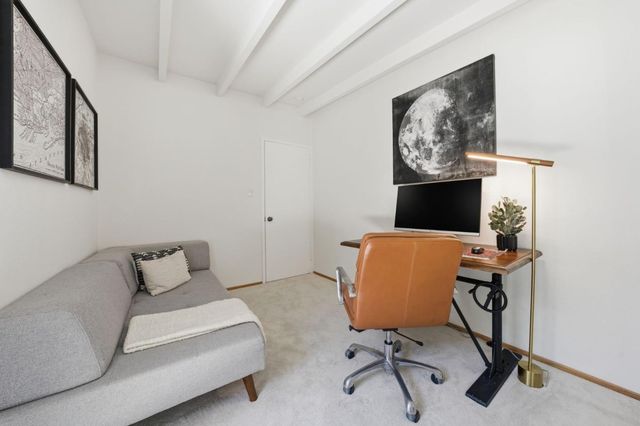 206 Thompson Avenue, Mountain View, CA 94043