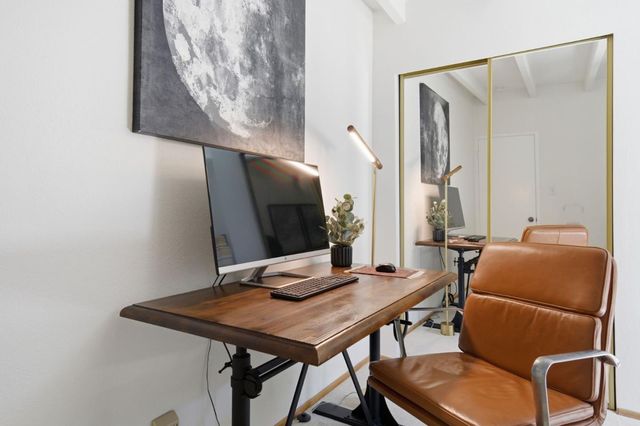 206 Thompson Avenue, Mountain View, CA 94043