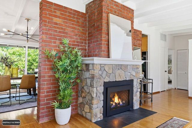 206 Thompson Avenue, Mountain View, CA 94043