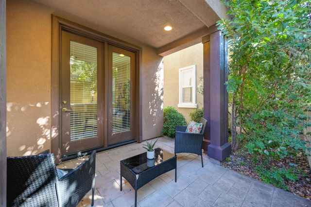 908 Lyon Pl, Roseville, CA 95747