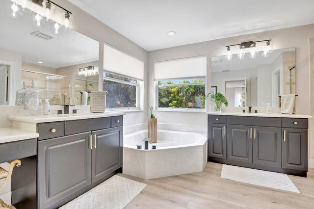 19502 SW 39th St, Miramar, FL 33029