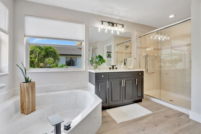 19502 SW 39th St, Miramar, FL 33029