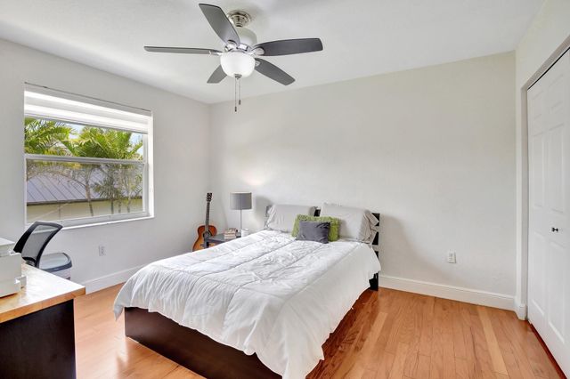 19502 SW 39th St, Miramar, FL 33029
