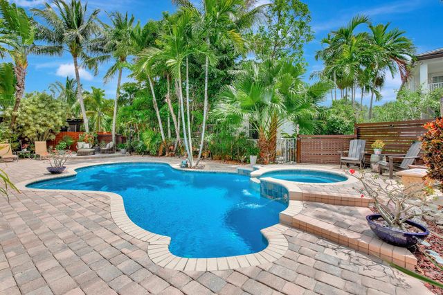 19502 SW 39th St, Miramar, FL 33029