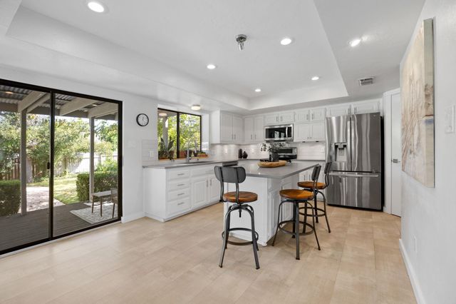 10606 Mourning Dove DR, Austin, TX 78750